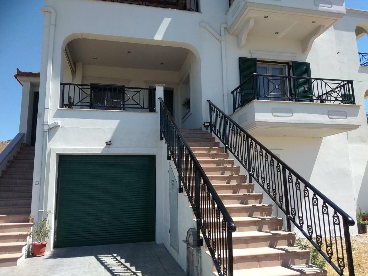 Myrina View Apartment Екстериор снимка